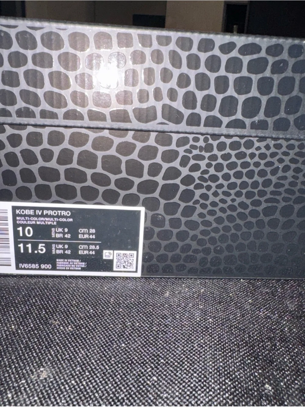 Kobe 4 Protro Draft day Vancouver Grizzlies Men’s 10